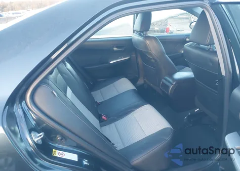 2013 Toyota Camry Se z USA, uszkodzony, nr VIN 4T1BF1FK8DU237237